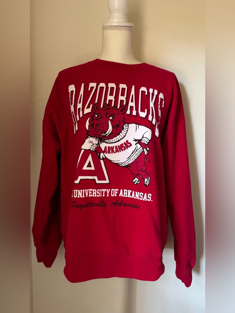 Arkansas Razorbacks University of Arkansas Red Graphic Sweatshirt Size Large